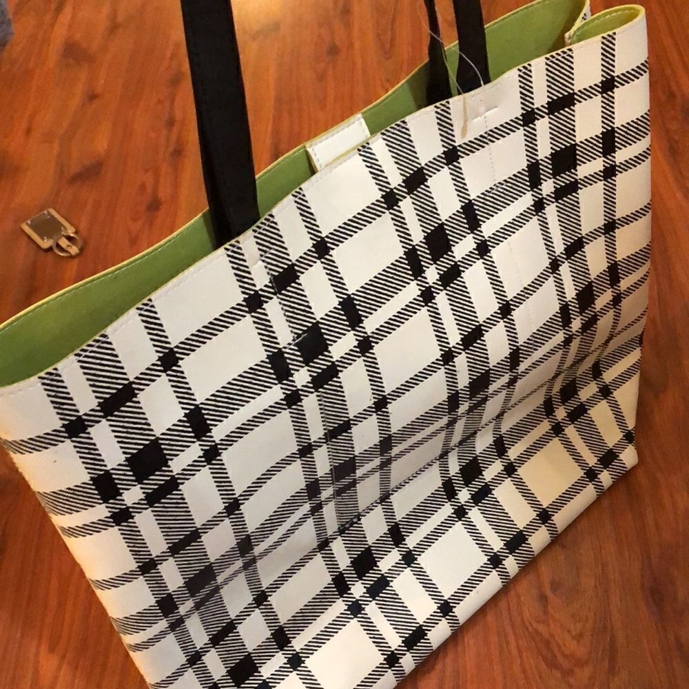 Large Buffalo plaid vegan leather large tote bag.